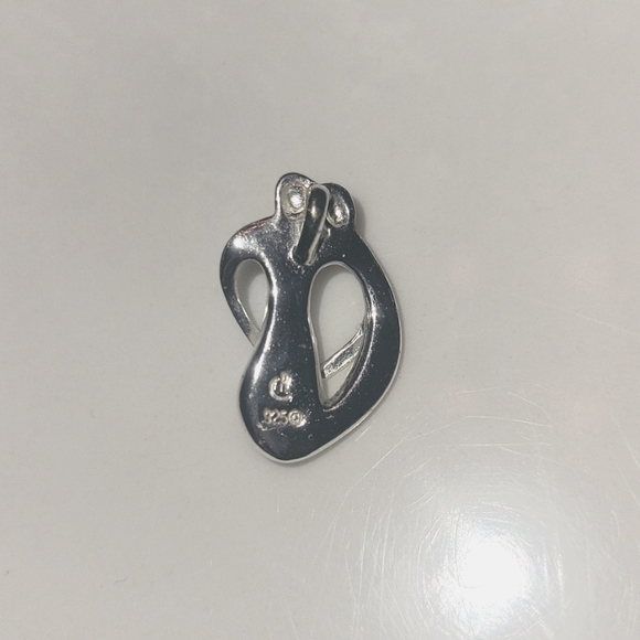 Gently used -Sterling Silver Parents and child Family Pendant - Picture 2 of 3